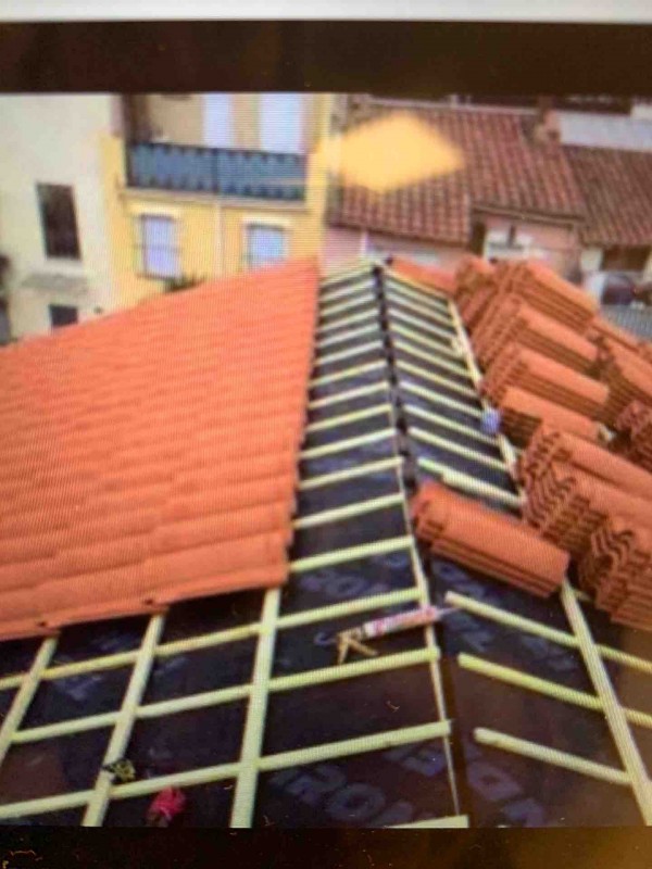 Faire réparer une toiture suite à une fuite do à Bordeaux